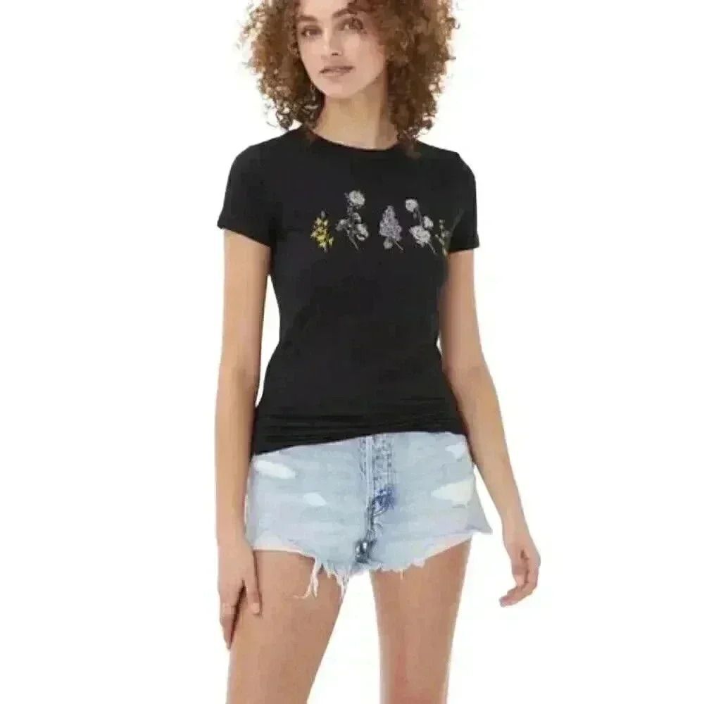 Aeropostale Free State Women's Black Cotton Floral Arrangement T-Shirt